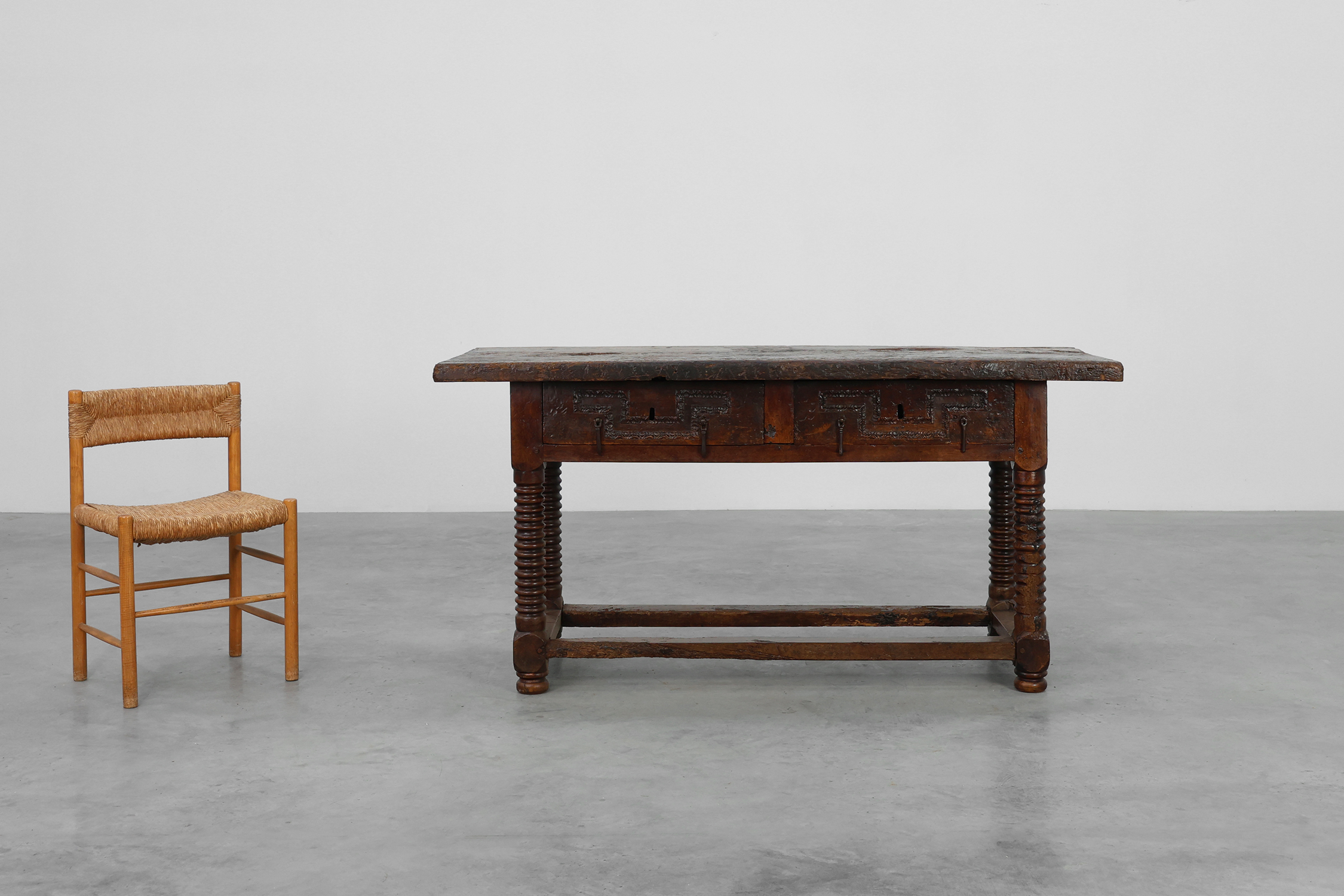 Spanish Oak Side Table or Console, 17th Centurythumbnail